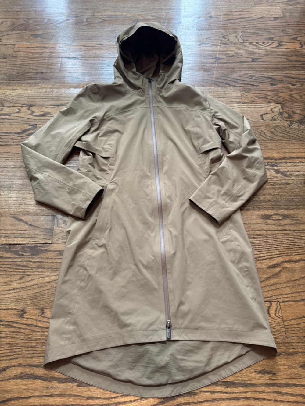 lululemon athletica Hooded Utility Coat in Olive Drab